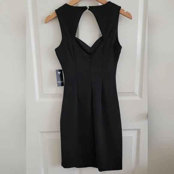 NWT GUESS Scuba Crepe Sweetheart Neck Sheath Dress, Size 0 - Picture 11 of 14